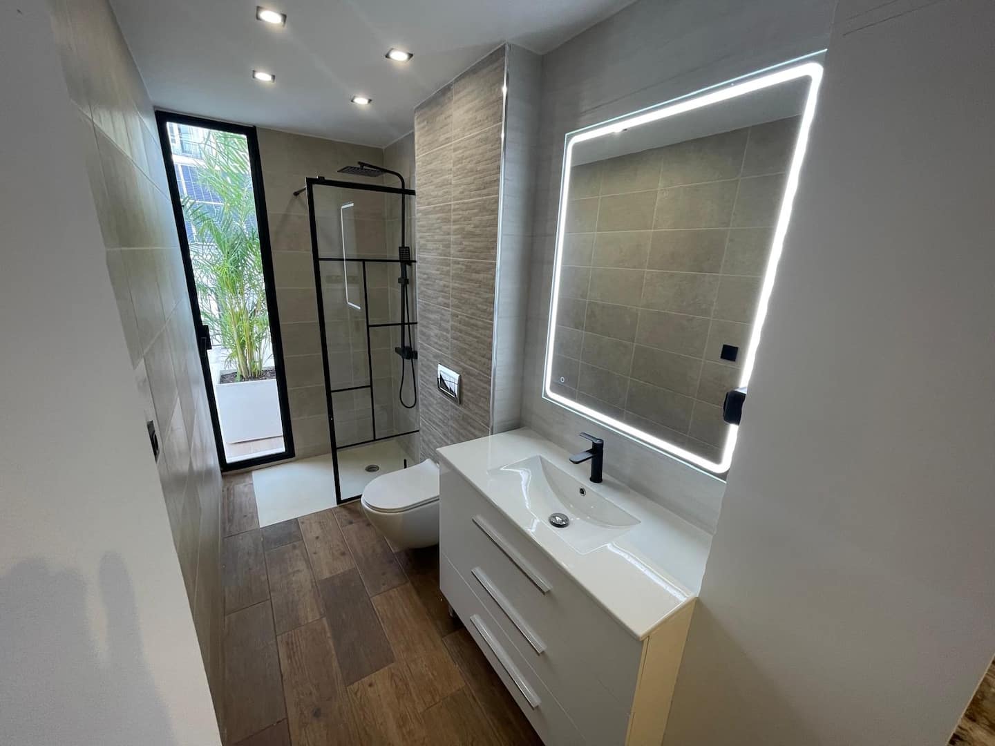 Bathroom 2