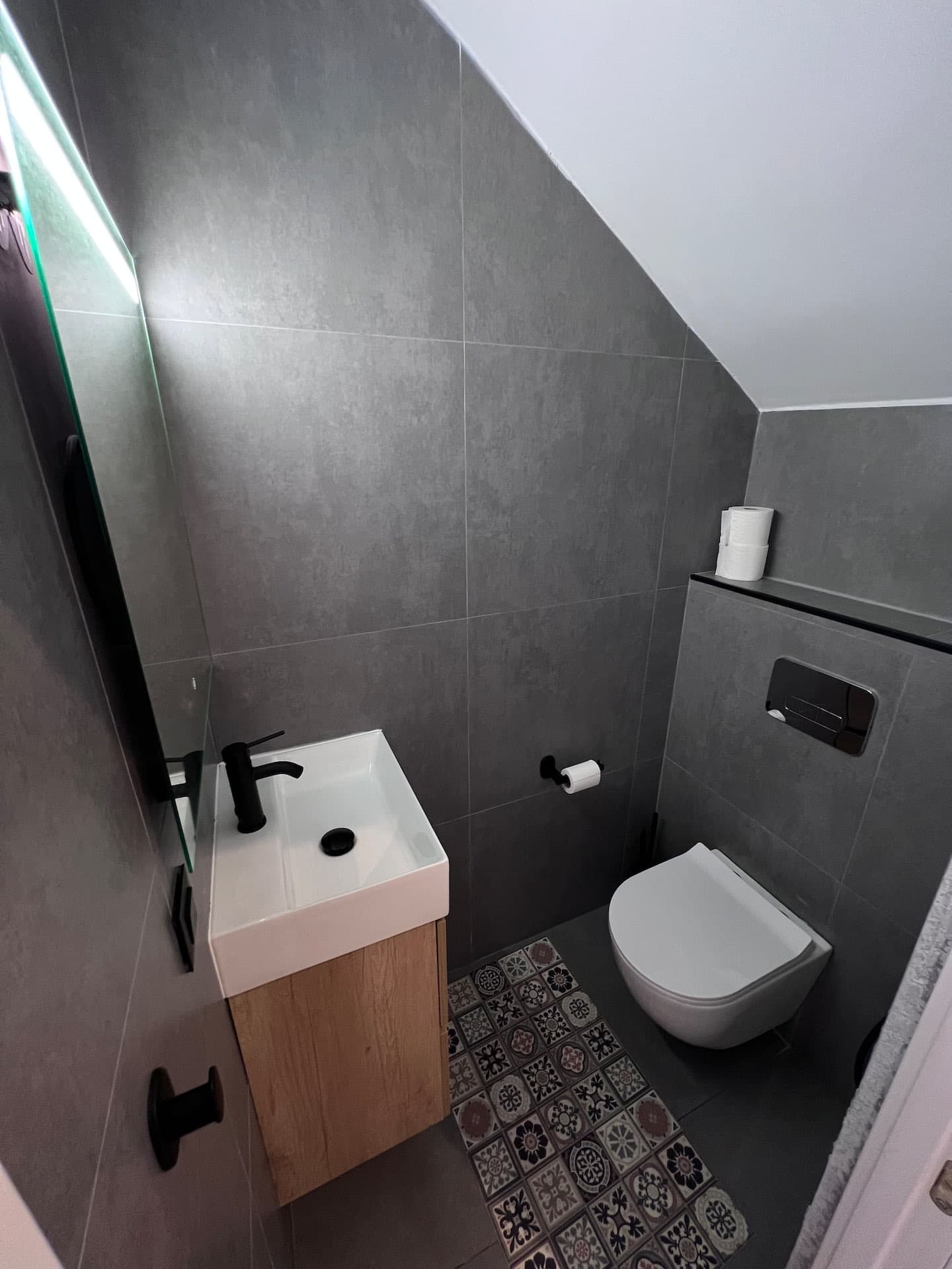Guest WC